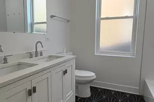 [Address not provided], Chicago, IL 60651 - Photo 13