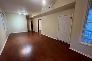 2028 N Hamlin Ave, Chicago, IL 60647 - Photo 5