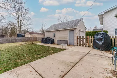 231 Burton Street, Grayslake, IL 60030 - Photo 27