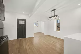 8207 S Clyde Ave, Chicago, IL 60617 - Photo 11