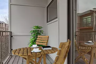2100 Greenwood St, Evanston, IL 60201 - Photo 11