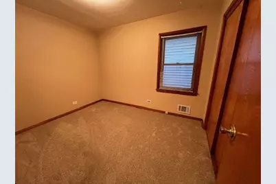 3704 S 53rd Avenue, Cicero, IL 60804 - Photo 11