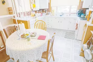 1531 N 24th Ave, Melrose Park, IL 60160 - Photo 3