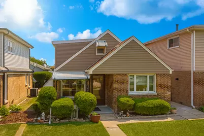 1531 N 24th Avenue, Melrose Park, IL 60160 - Photo 1