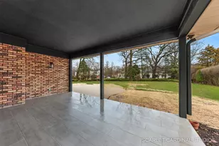 8 Concord Dr, Oak Brook, IL 60523 - Photo 51
