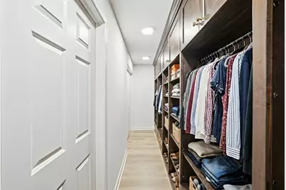 8 Concord Drive, Oak Brook, IL 60523 - Photo 41