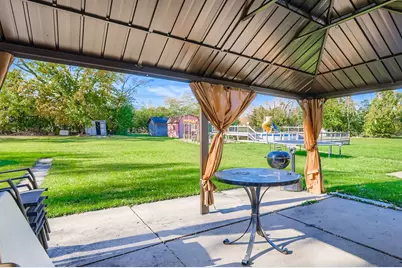 19W720 Woodland Avenue, Addison, IL 60101 - Photo 15