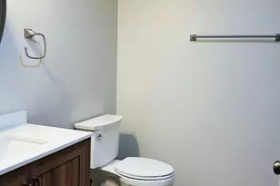 1805 Pebble Beach Dr, Plainfield, IL 60586 - Photo 7