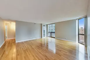 70 W Huron St, Chicago, IL 60610 - Photo 5