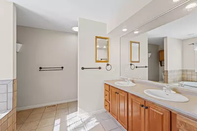 1722 Lakeside Drive, Champaign, IL 61821 - Photo 15