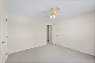 1722 Lakeside Dr, Champaign, IL 61821 - Photo 19