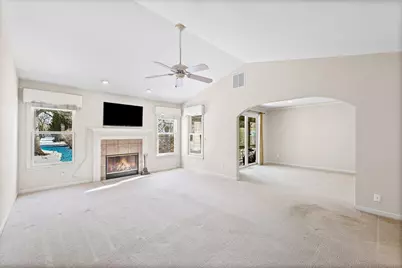 1722 Lakeside Drive, Champaign, IL 61821 - Photo 5