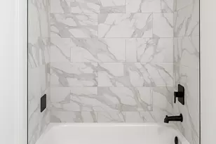 7718 S Jeffery Blvd, Chicago, IL 60649 - Photo 9