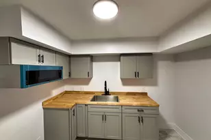 7718 S Jeffery Blvd, Chicago, IL 60649 - Photo 5