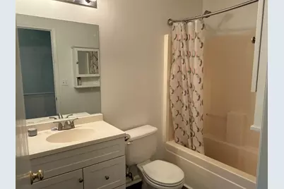 130 Creston Circle, Aurora, IL 60504 - Photo 5