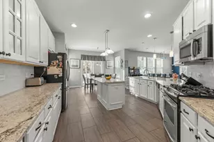 10017 Stockton Ln, Huntley, IL 60142 - Photo 15