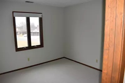 44 Crystal Court #B-2, Pontiac, IL 61764 - Photo 13