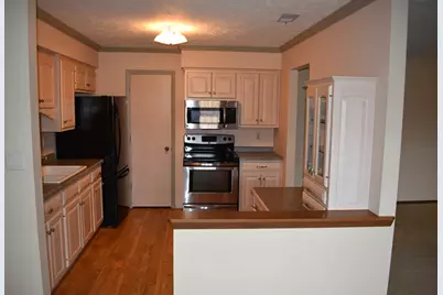 44 Crystal Court #B-2, Pontiac, IL 61764 - Photo 9