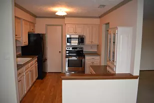 44 Crystal Ct, Pontiac, IL 61764 - Photo 9