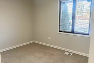 4001 W 90th Pl, Hometown, IL 60456 - Photo 15