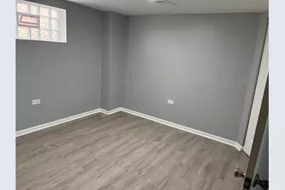 12346 S Indiana Avenue, Chicago, IL 60628 - Photo 11