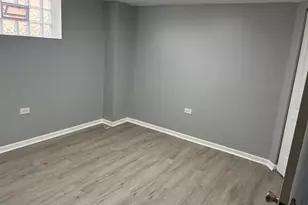 12346 S Indiana Ave, Chicago, IL 60628 - Photo 11