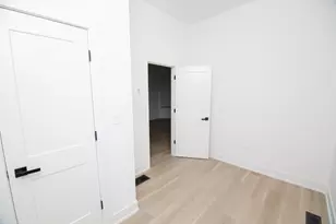 5531 S May St, Chicago, IL 60621 - Photo 11