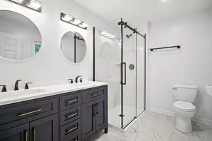 422 Damen St, Marengo, IL 60152 - Photo 11