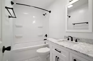 422 Damen St, Marengo, IL 60152 - Photo 13