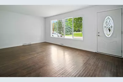 422 Damen Street, Marengo, IL 60152 - Photo 23