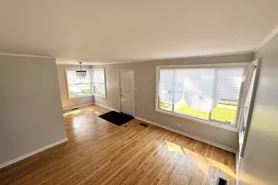 14315 Dobson Ave, Dolton, IL 60419 - Photo 3