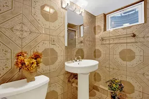 9410 Lawler Ave, Skokie, IL 60077 - Photo 17