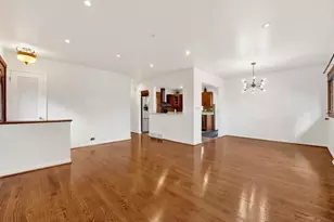 9410 Lawler Ave, Skokie, IL 60077 - Photo 5