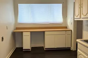 1554 Burnham Ave, Calumet City, IL 60409 - Photo 7