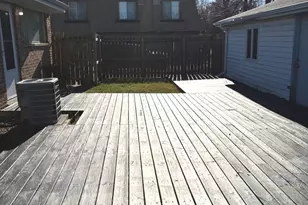 1554 Burnham Ave, Calumet City, IL 60409 - Photo 17