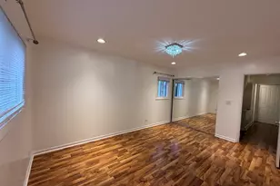 8451 Linder Ct, Skokie, IL 60077 - Photo 13