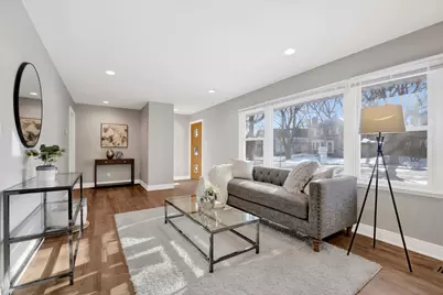 2011 Cleveland Street, Evanston, IL 60202 - Photo 15