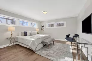 2011 Cleveland St, Evanston, IL 60202 - Photo 17