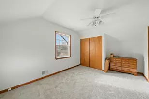 102 E Winfield St, Morrison, IL 61270 - Photo 25