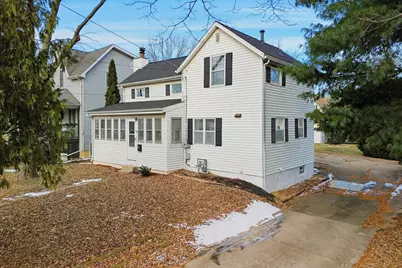 102 E Winfield Street, Morrison, IL 61270 - Photo 1