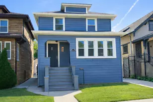 908 Clinton Ave, Oak Park, IL 60304 - Photo 1