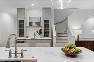 3036 N Sheffield Ave, Chicago, IL 60657 - Photo 7