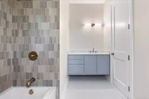 3036 N Sheffield Ave, Chicago, IL 60657 - Photo 27