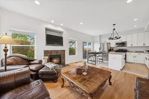 7011 Clearwater Dr, Plainfield, IL 60586 - Photo 5