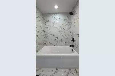 9146 S Eggleston Avenue, Chicago, IL 60620 - Photo 9