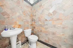 3556 S Ashland Ave, Chicago, IL 60609 - Photo 17