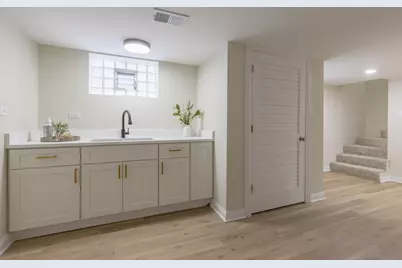 8208 S Sacramento Avenue, Chicago, IL 60652 - Photo 17