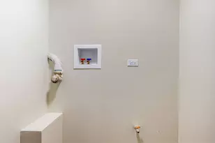 8208 S Sacramento Ave, Chicago, IL 60652 - Photo 23