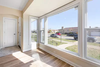 8208 S Sacramento Avenue, Chicago, IL 60652 - Photo 7