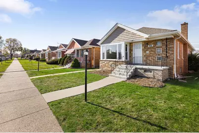 8208 S Sacramento Avenue, Chicago, IL 60652 - Photo 3